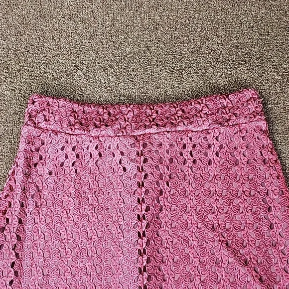 Lace Lined Skirt - Picture 5 of 10